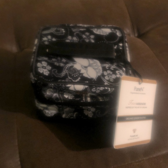 PurseN Jewelry - PurseN Tiara Weekender